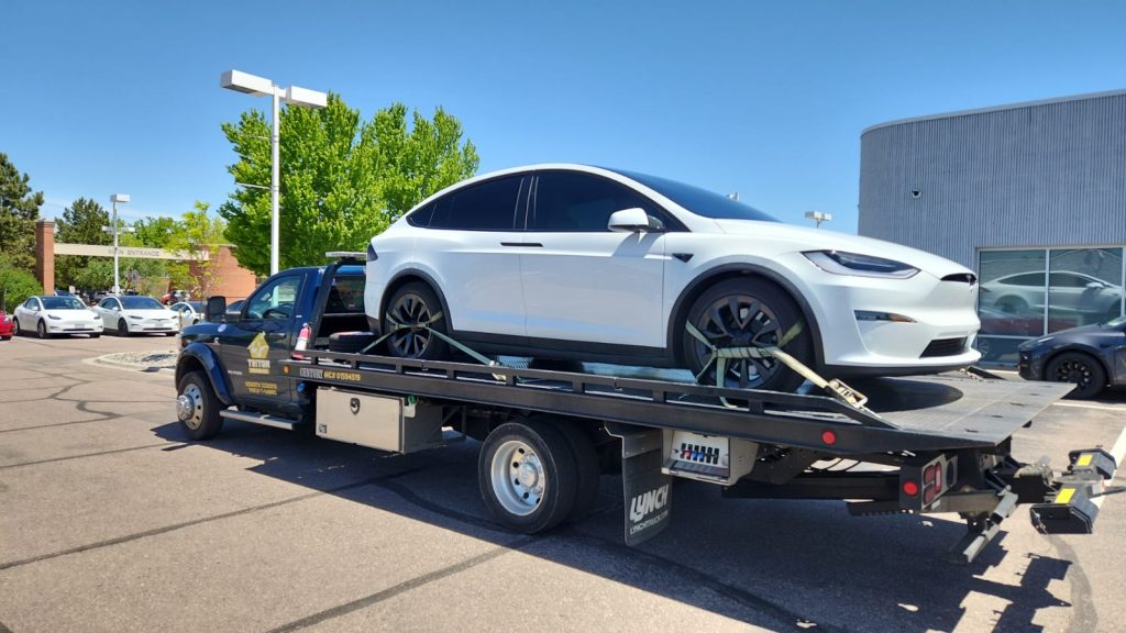 Towing company near me
